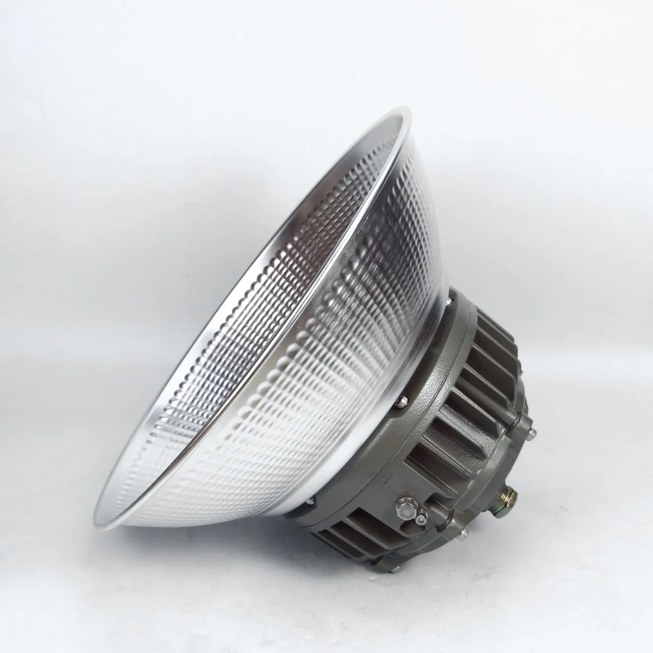 Nova Iluminação LED de Alta Baía à Prova de Explosão para Locais Perigosos