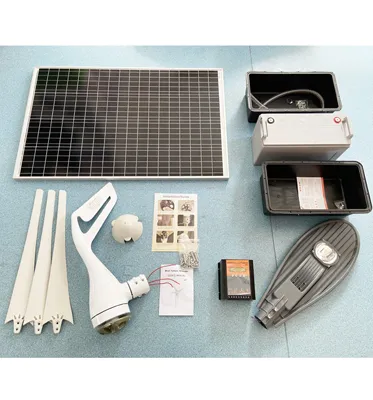 Luz de rua híbrida alimentada por solar e vento com sensor óptico durável para caminhos em vilas rurais