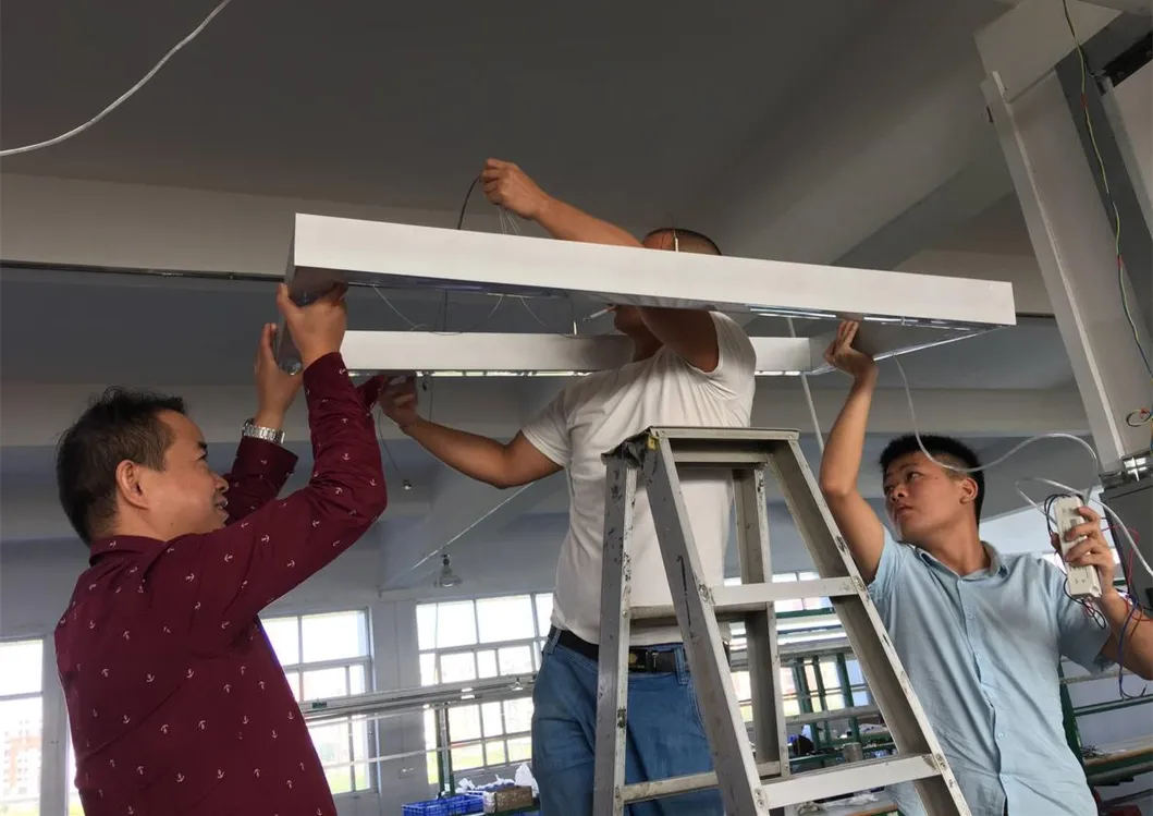 Luminária Linear LED Suspensa Decorativa para Escritório