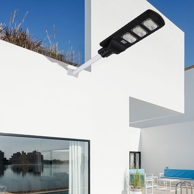 Luminária de Rua Solar LED de Alta Eficiência com Sensor de Movimento Inteligente