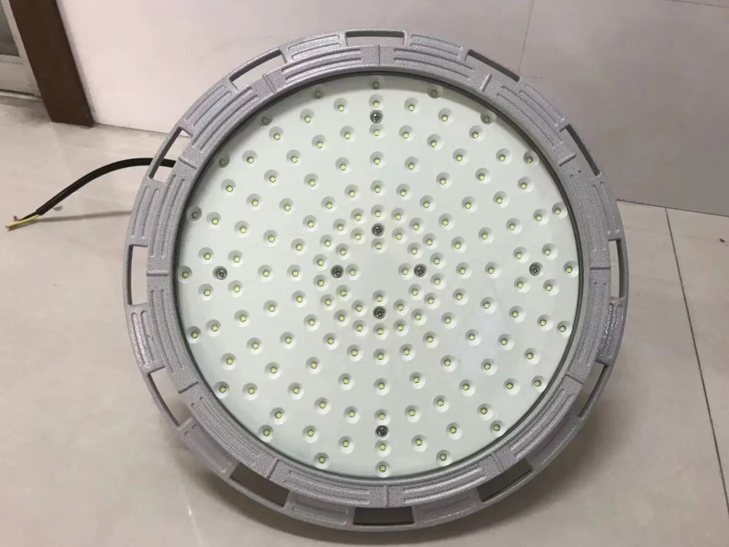 IP66 Iluminação LED à Prova de Explosão para Localização Perigosa Luz de Alta Baía
