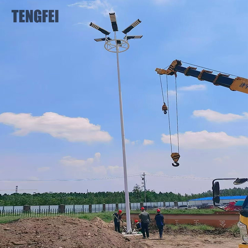 Acima 85um 15m~45m Iluminação de Alta Mastagem Comercial Tengfei Luz de Inundação