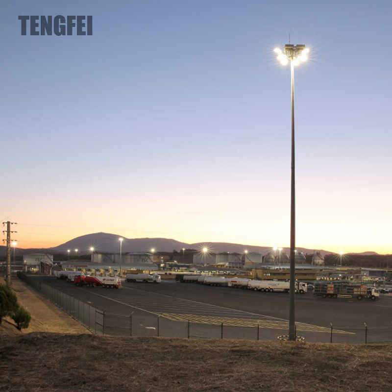 Bom Serviço Brilhante 15-20m Sistema Comercial Tengfei Iluminação de Poste de Alta Mast LED 15m~50m