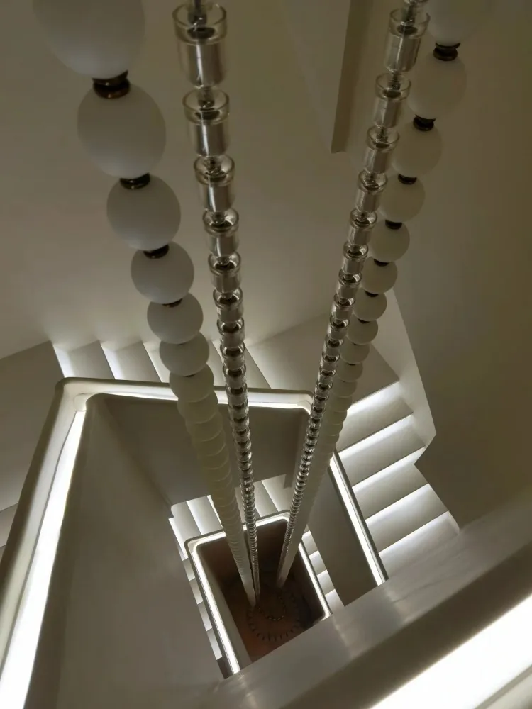 Luminárias LED Lineares Modernas para Teto Alto, Lustre de Anel de Luxo para Hotel