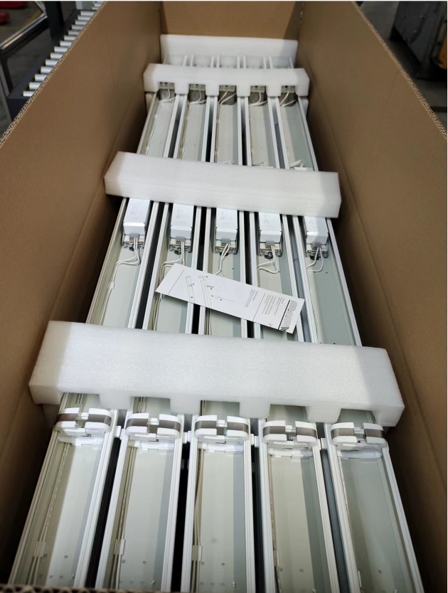 Luminaire packaging