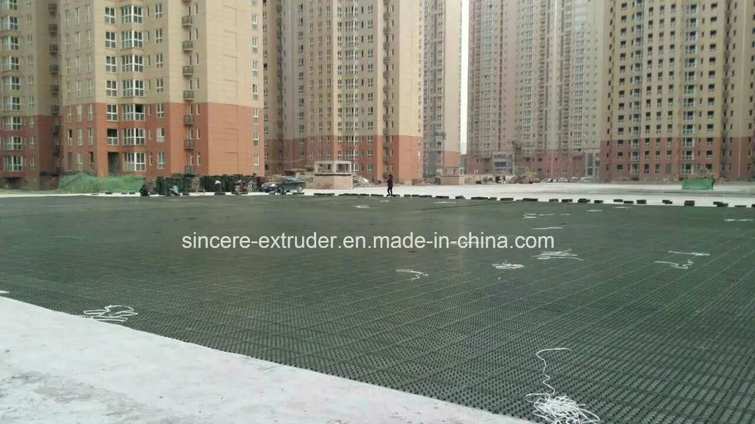 خط إنتاج ألواح بلاستيكية من HDPE، آلات تصنيع البثق