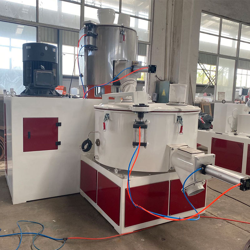 آلة خلط بلاستيكية عمودية ساخنة وباردة من PVC للبيع في باكستان 800/1600