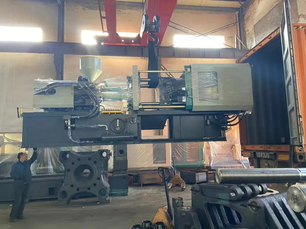 آلة تصنيع أنابيب HDPE وPVC وتركيبات PPR وآلة تصنيع الأنابيب البلاستيكية
