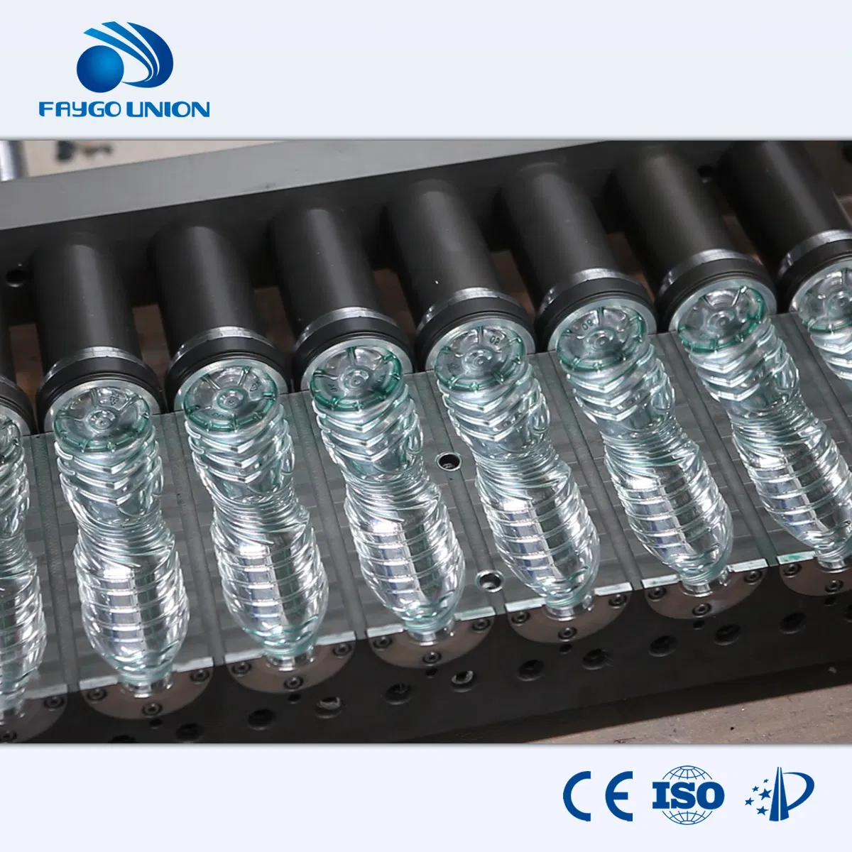 توريد المصنع 12000bph آلة نفخ زجاجات PET ذات التجويف الأوتوماتيكية 4/6/8 لصنع النفخ 500ml 5L زجاجات المياه المعدنية والمشروبات وعصائر الزيت