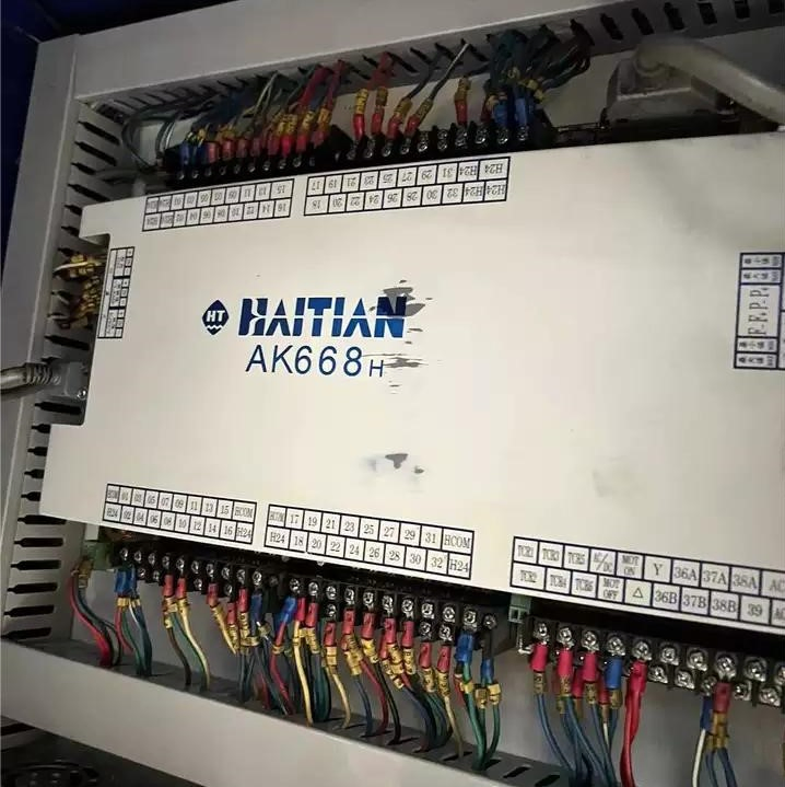 لوحة جديدة جيدة تعمل تستخدم آلة حقن صب سيرفو هايتي Ma1200 غوانغدونغ
