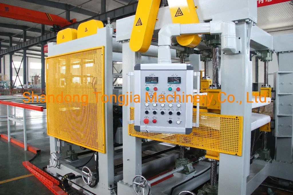 شهادات CE 600-1600kg برغي مزدوج CO2 أو رغوة بوليسترين موسعة بالفريون XPS لوح عزل حراري لوح رغوة بلاستيكية آلة بثق