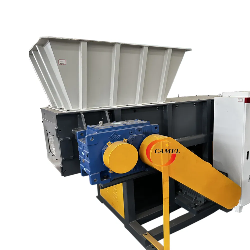آلة تمزيق براميل أنابيب البلاستيك HDPE ذات العمود الواحد لتمزيق كتل البلاستيك الصلبة
