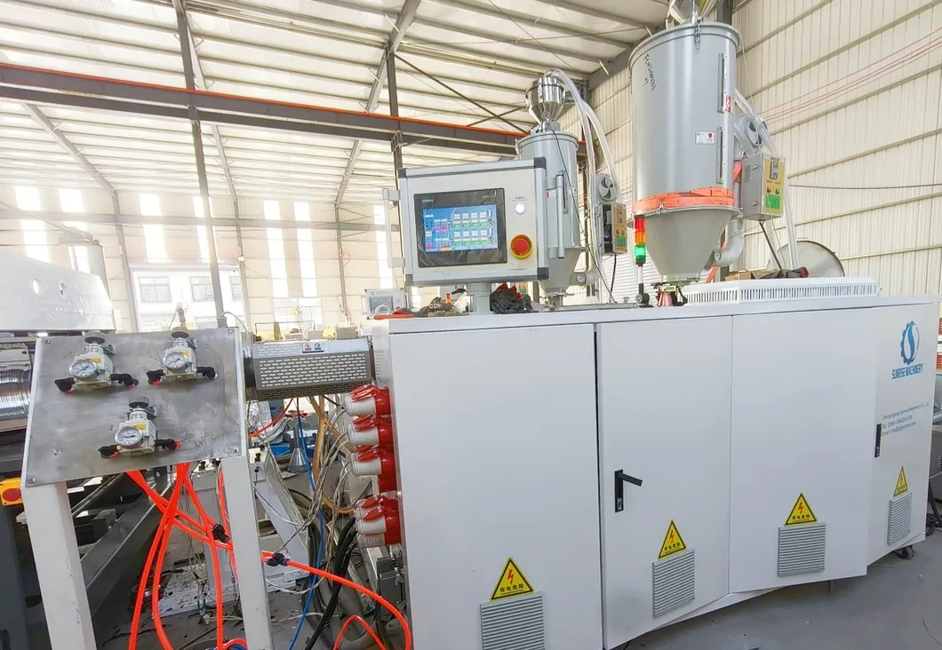 آلة تصنيع إنتاج أنابيب مرنة مزدوجة الجدران ومجاري من البلاستيك HDPE وPE وPP وUPVC وPVC وPPR وPex