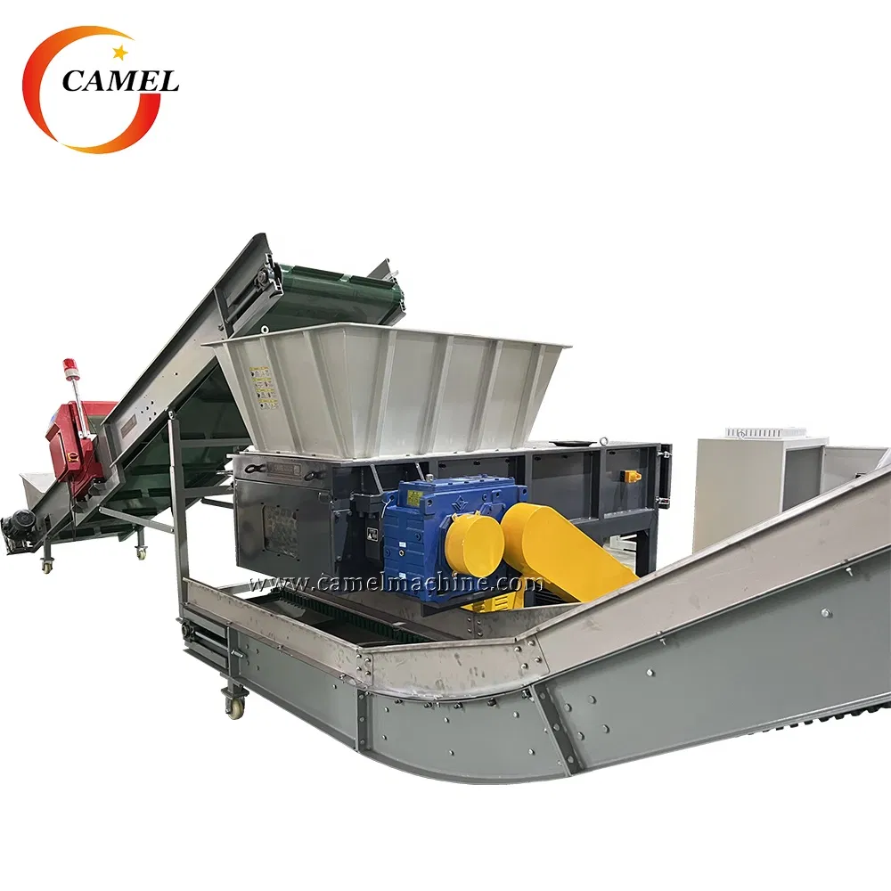 آلة تمزيق براميل أنابيب البلاستيك HDPE ذات العمود الواحد لتمزيق كتل البلاستيك الصلبة