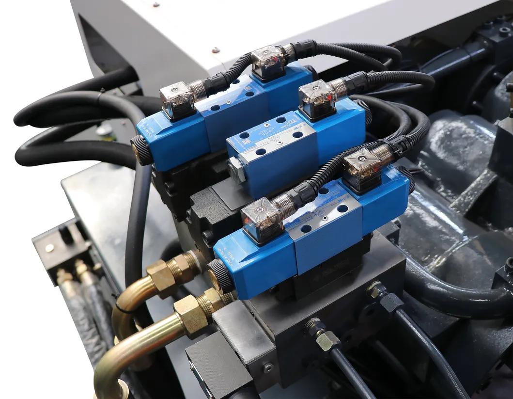آلة تصنيع أنابيب HDPE وPVC وتركيبات PPR وآلة تصنيع الأنابيب البلاستيكية