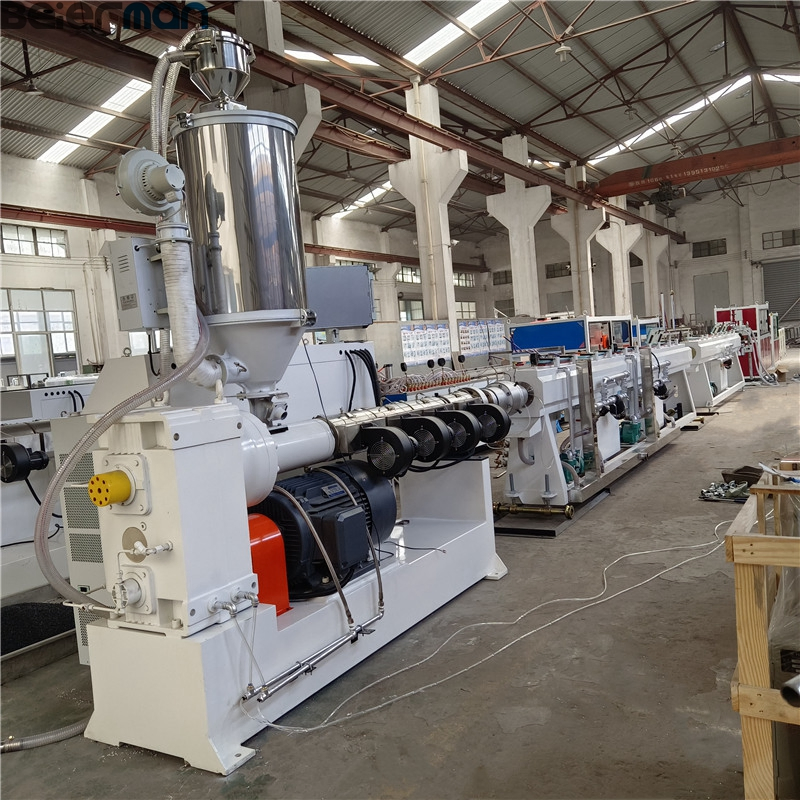 آلة إنتاج خط بثق أنابيب الغاز/الماء من البلاستيك PE/PP/HDPE/PVC/PPR Pert