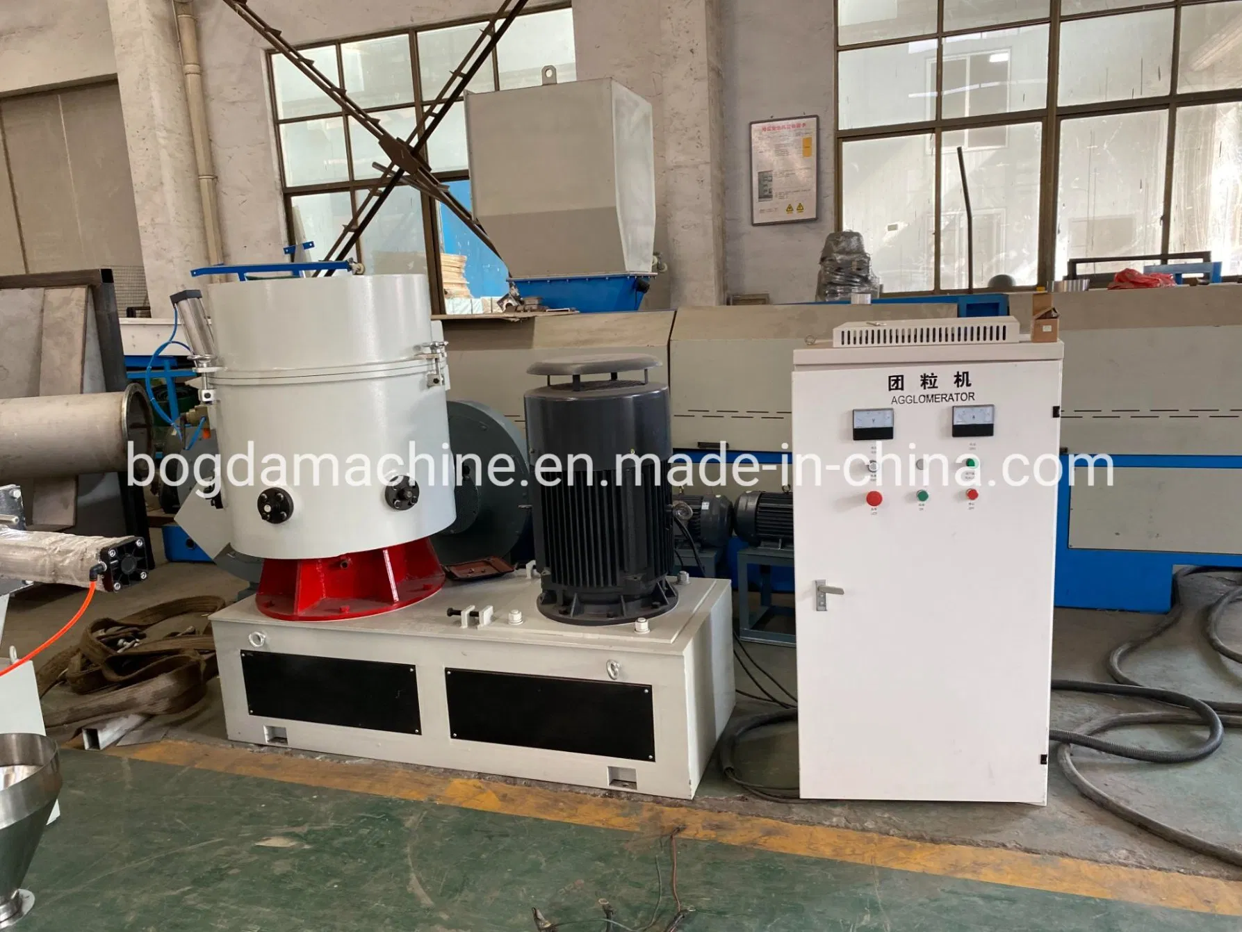 آلة خلط راتنج PVC من بوغدا وحدة خلط تسخين وتبريد المسحوق البلاستيكي