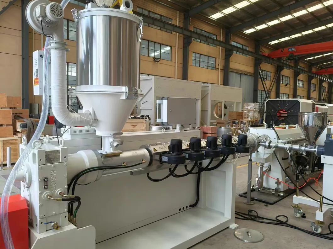 أداة طرد لخط إنتاج HDPE