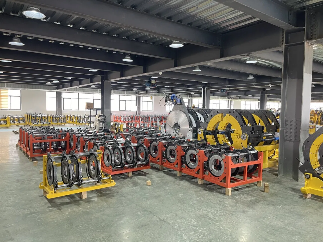 315mm آلة لحام أنابيب HDPE آلة لحام تركيبات أنابيب HDPE آلة لحام الاندماج Butt Fusion آلة لحام أنابيب البلاستيك بتقنية الاندماج Butt Fusion سعر المصنع