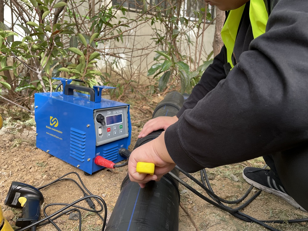 آلة لحام الكتروني لأنابيب البلاستيك HDPE / معدات لحام الكتروني لتجهيزات الكوع HDPE / لحام بالحرارة Welder/1000mm