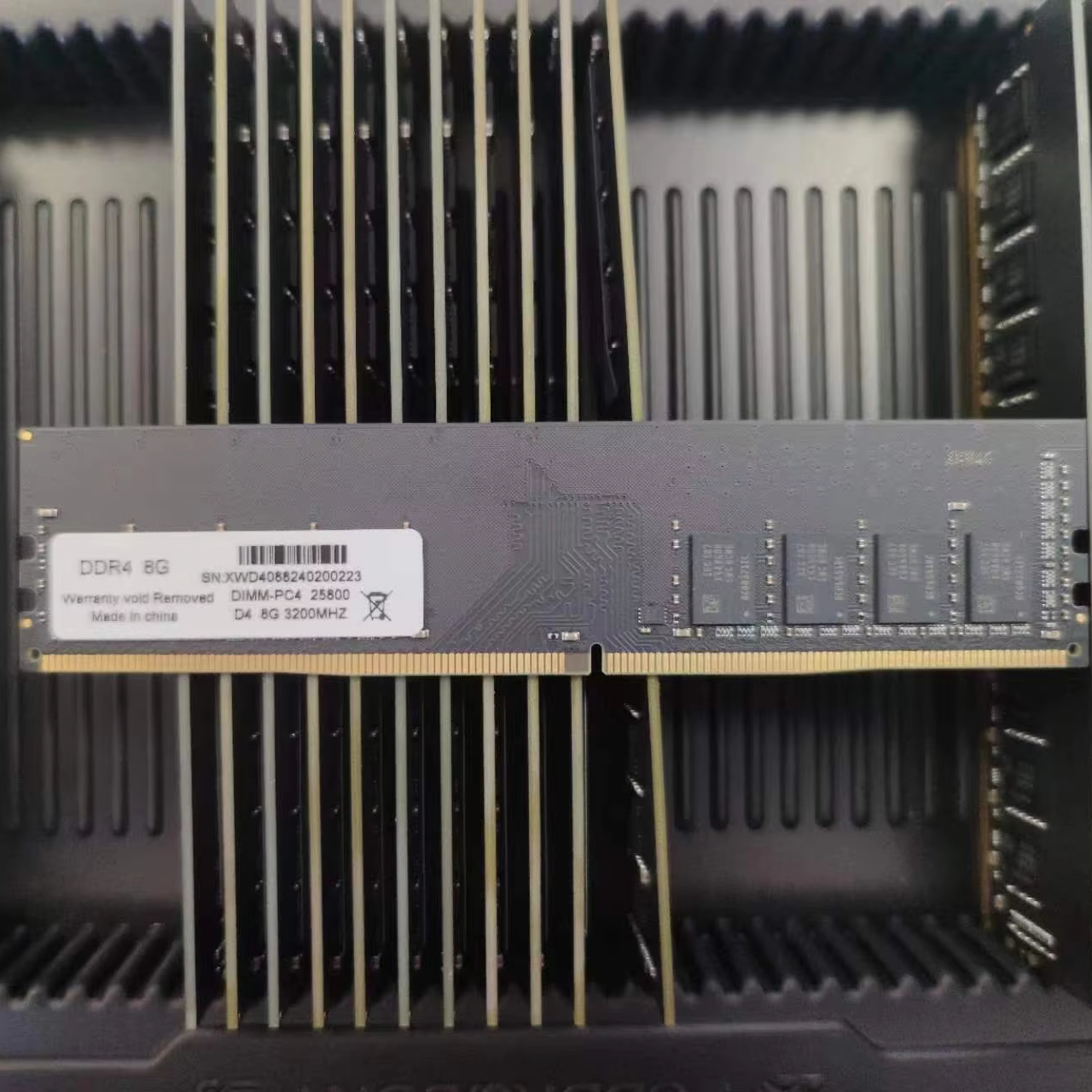 DDR4 8GB 3200HZ  Desktop RAM  Memory Module Compatible with RAM 1600MHz 2666mHz 2400MHz 3200MHz