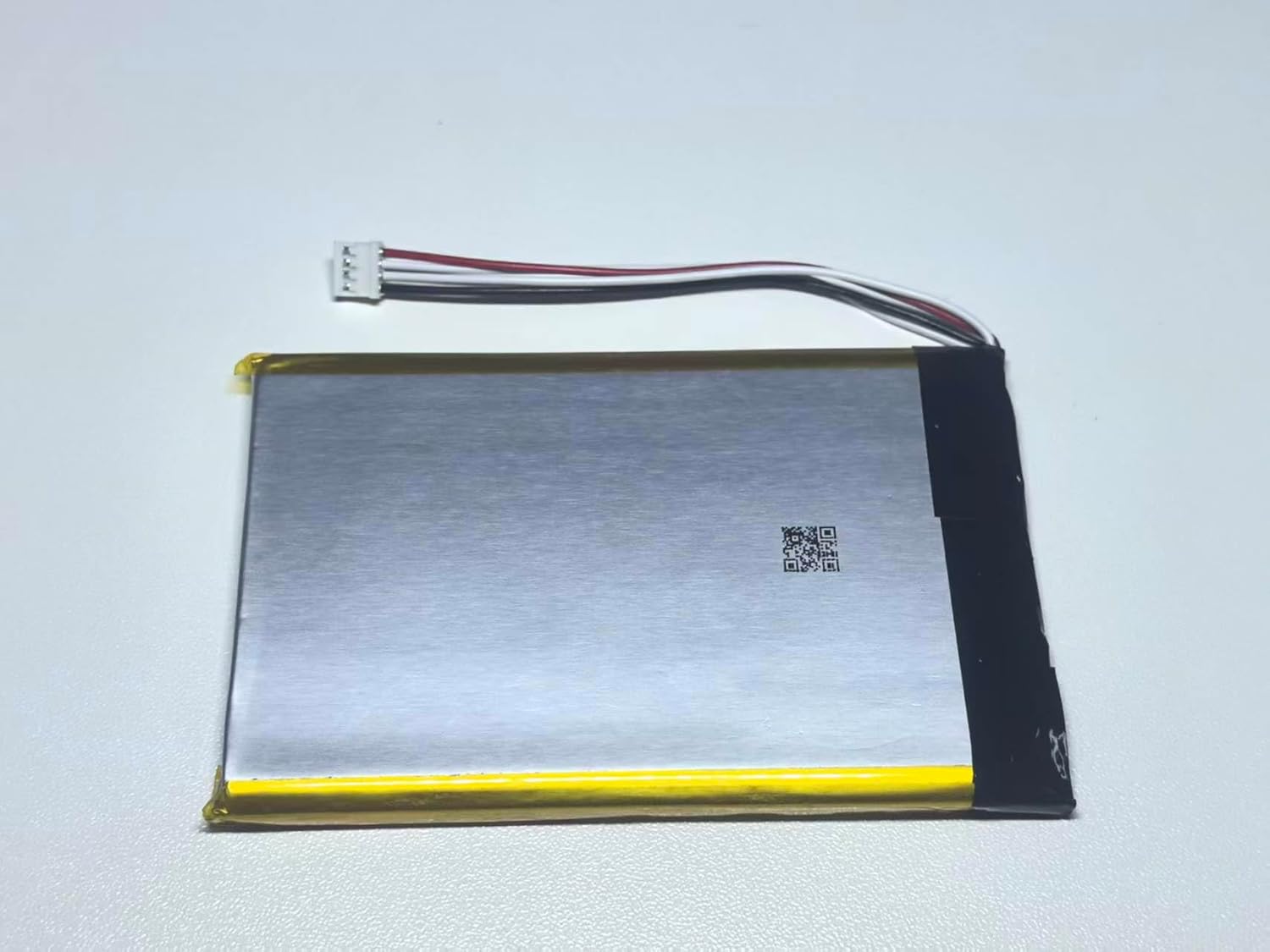 5000mAh Rechargeable Lithium Polymer Replacement Battery for MP3 Player (Compatible with LIS1570HNPC SY6)-3.7V