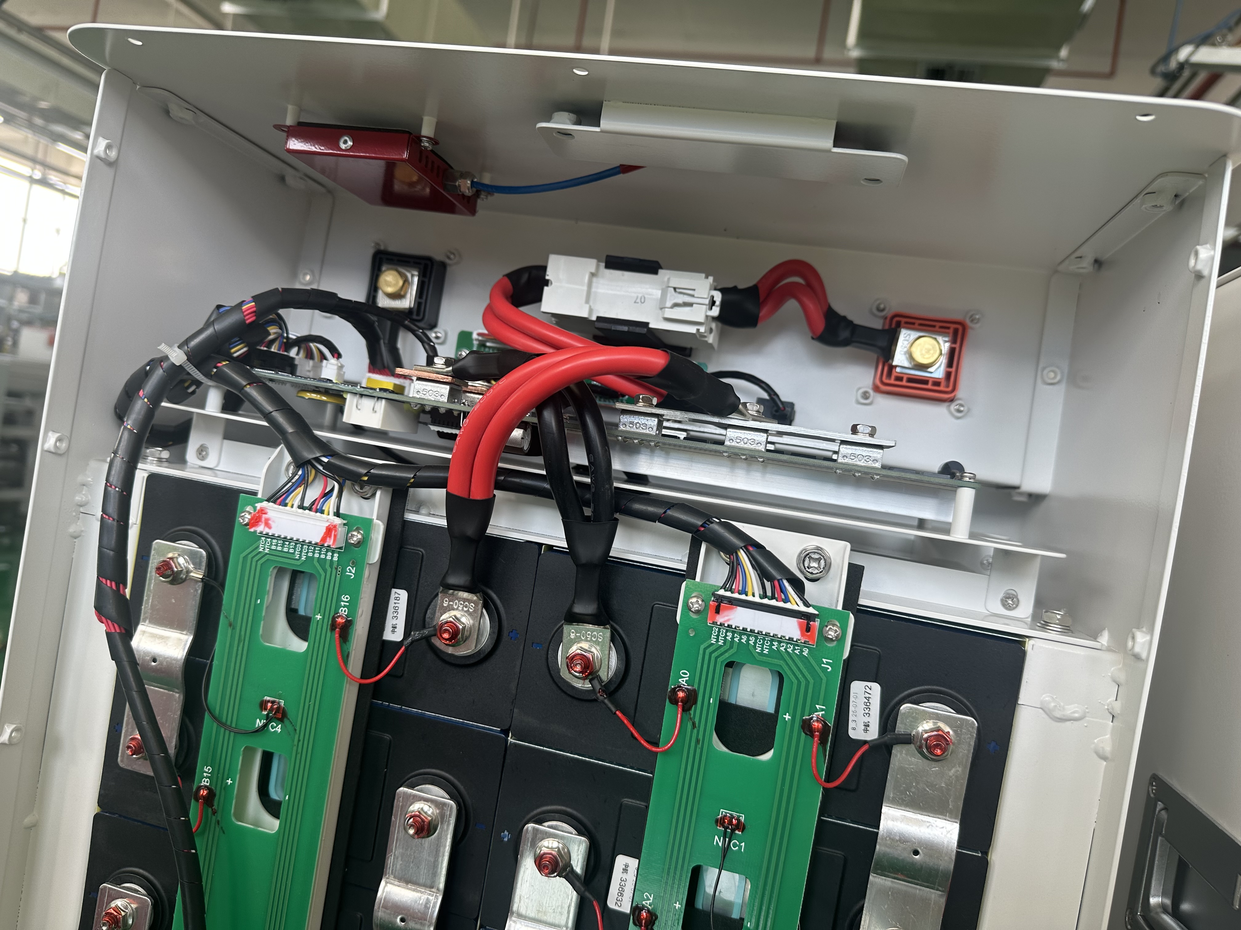 Battery Detail 4