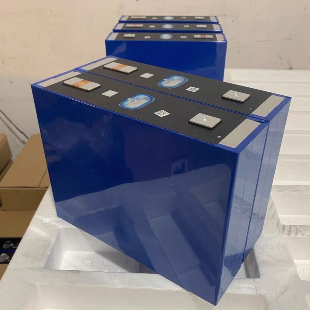 Big Brand 530Ah Lithium Iron Phosphate Large Single Cell Lithium Battery 3.2V 12V 48V Electric Vehicles Battery Pack -20C 50C