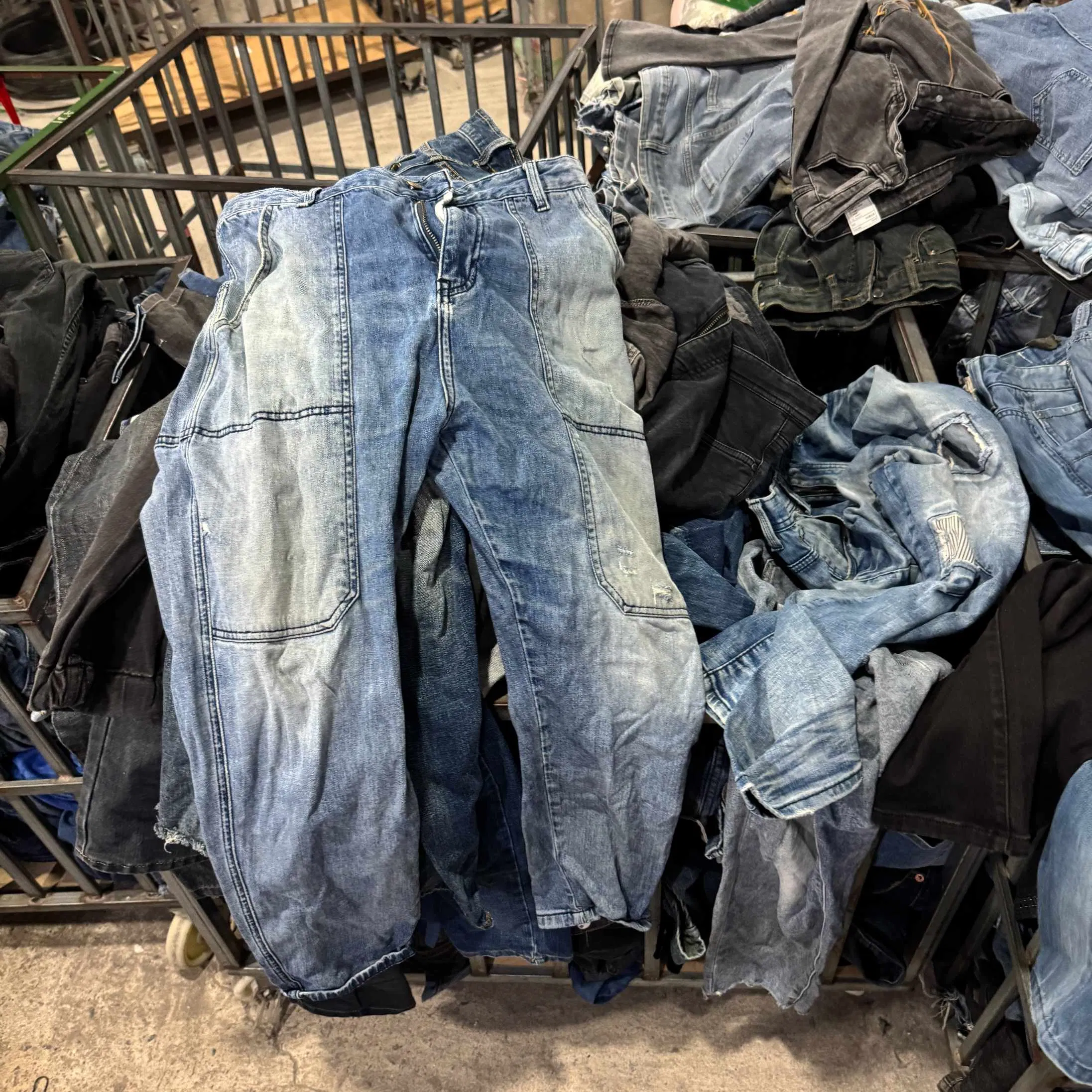 Calças Jeans Masculinas em Lote para Homens, Roupas Usadas em Bale