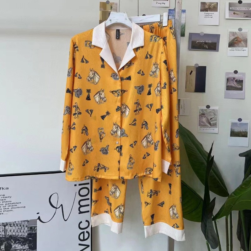 Conjunto de Noite de Luxo para Senhora Primavera Verão com Impressão de Flores em Seda Gelada, Roupas para Casa com Manga Longa e Calças