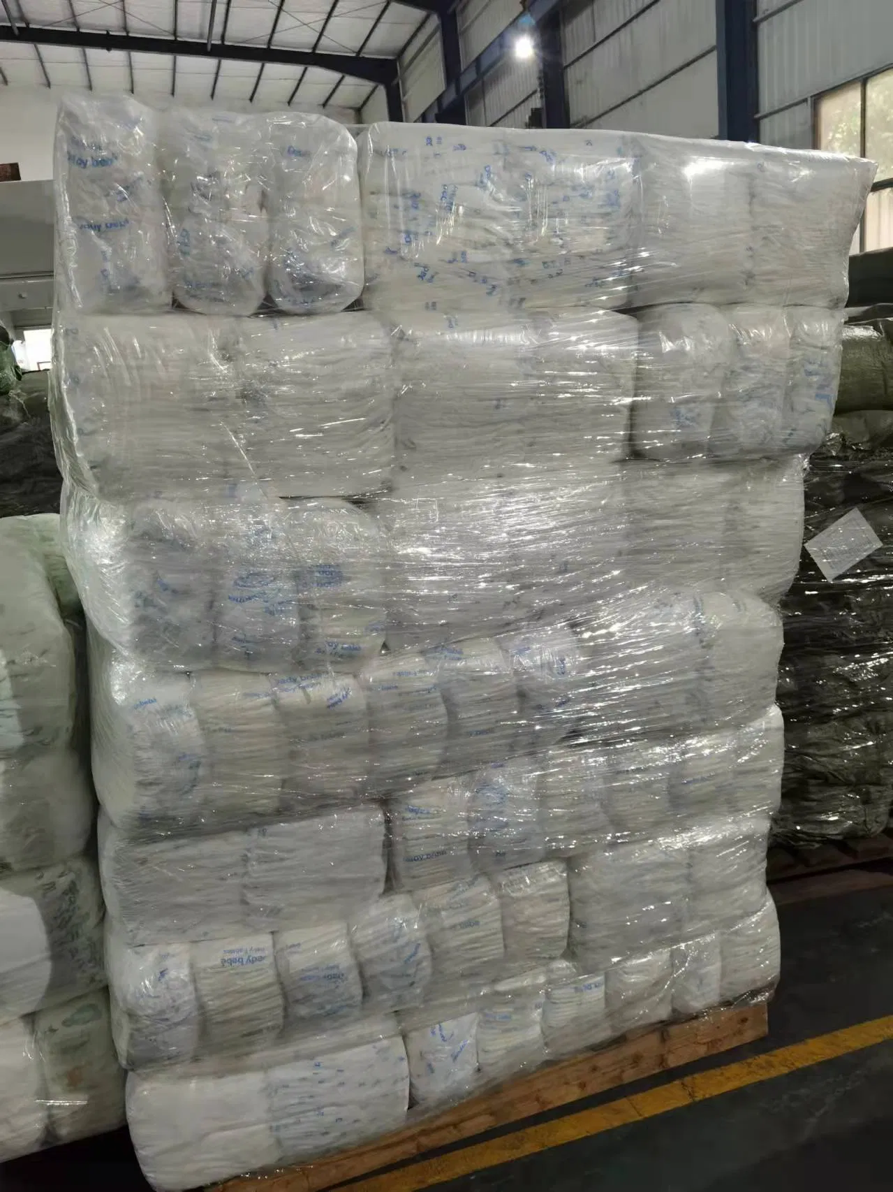 Atacado em Estoque 100% Fraldas de Bebê Premium de Bambu Orgânico Biodegradável Confortáveis e Respiráveis para o Mercado da Alemanha