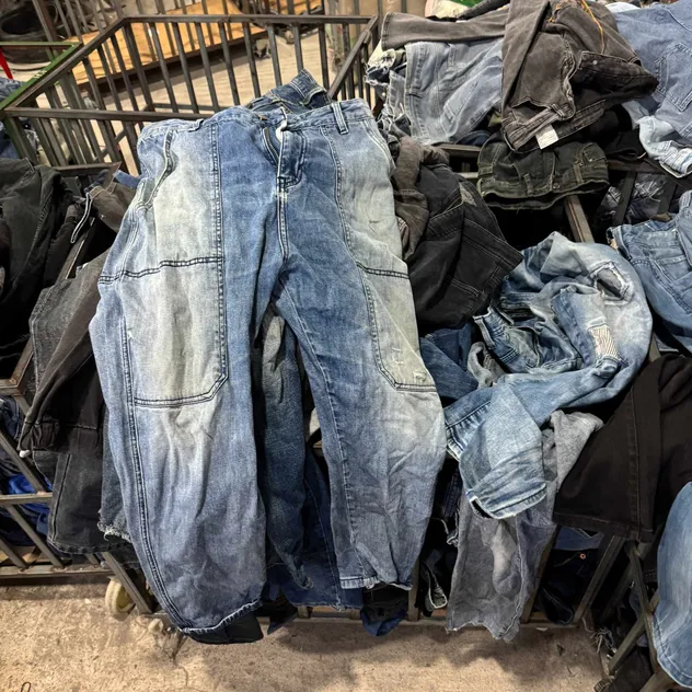 Calças Jeans Masculinas em Lote para Homens, Roupas Usadas em Bale