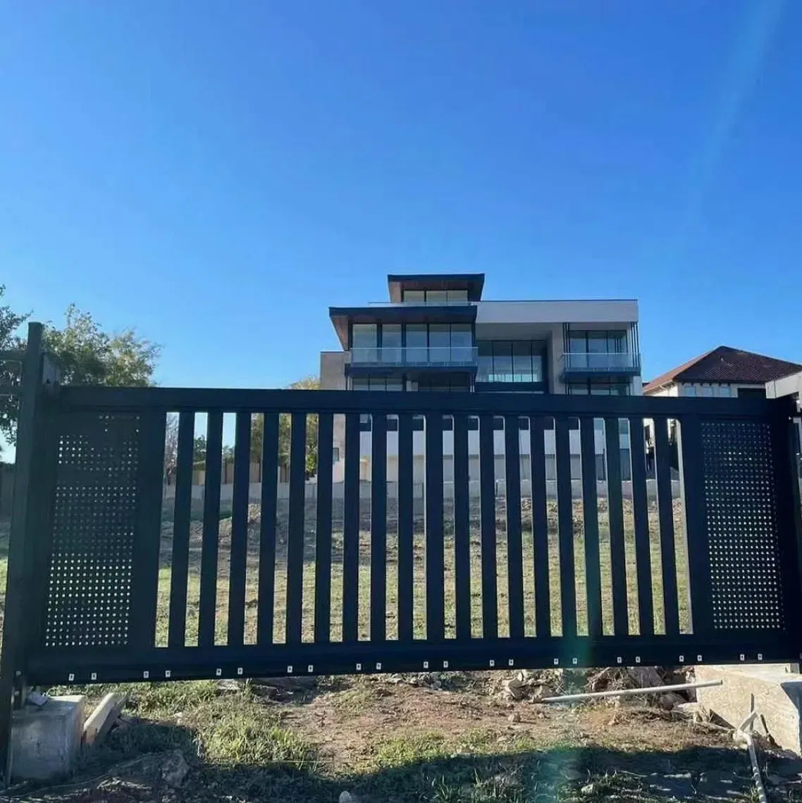 Aluminum Fence Wrought Iron Fence Aluminum Gate Driveway Gate Swing Gate Automatic Gate Sliding Gate Wrought Iron Gate