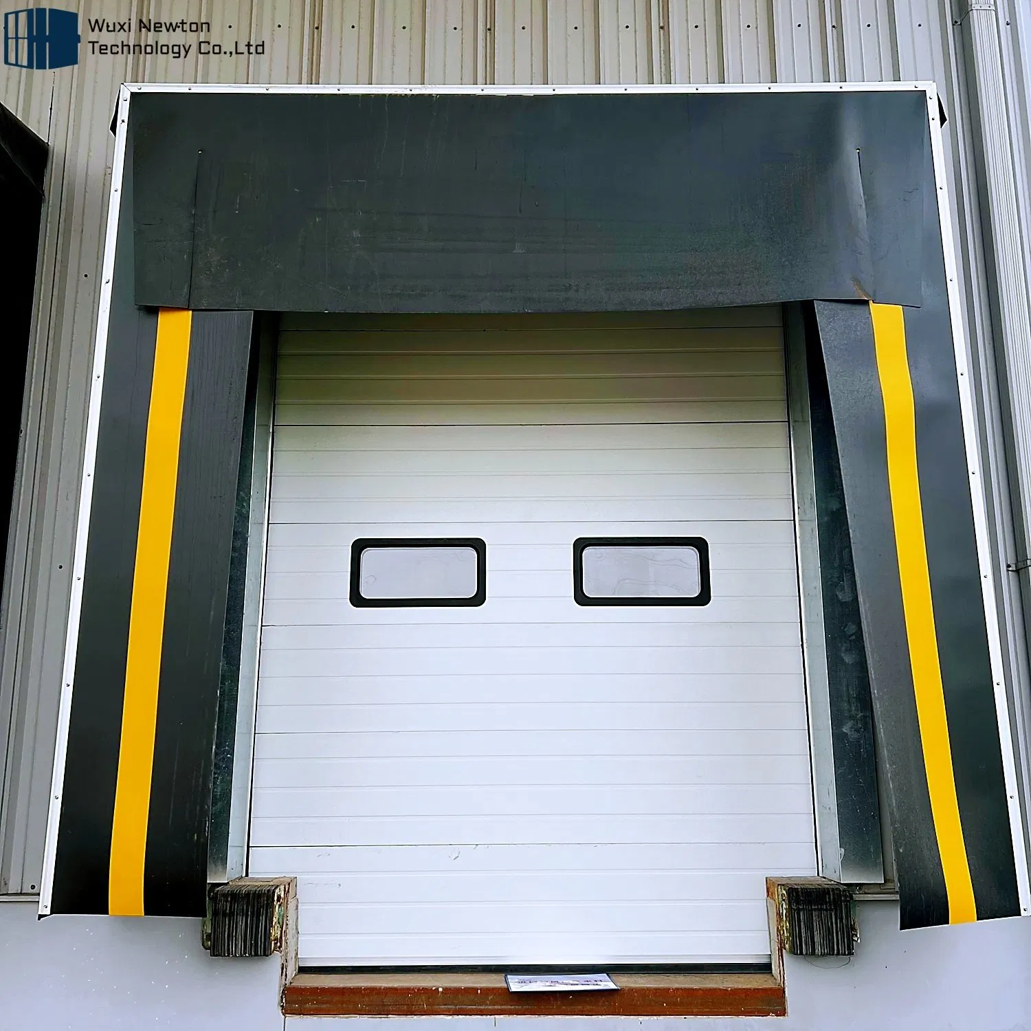 Superior Materials Waterproof Dust Proof Inflatable Dock Seal for Factory Loading Bays