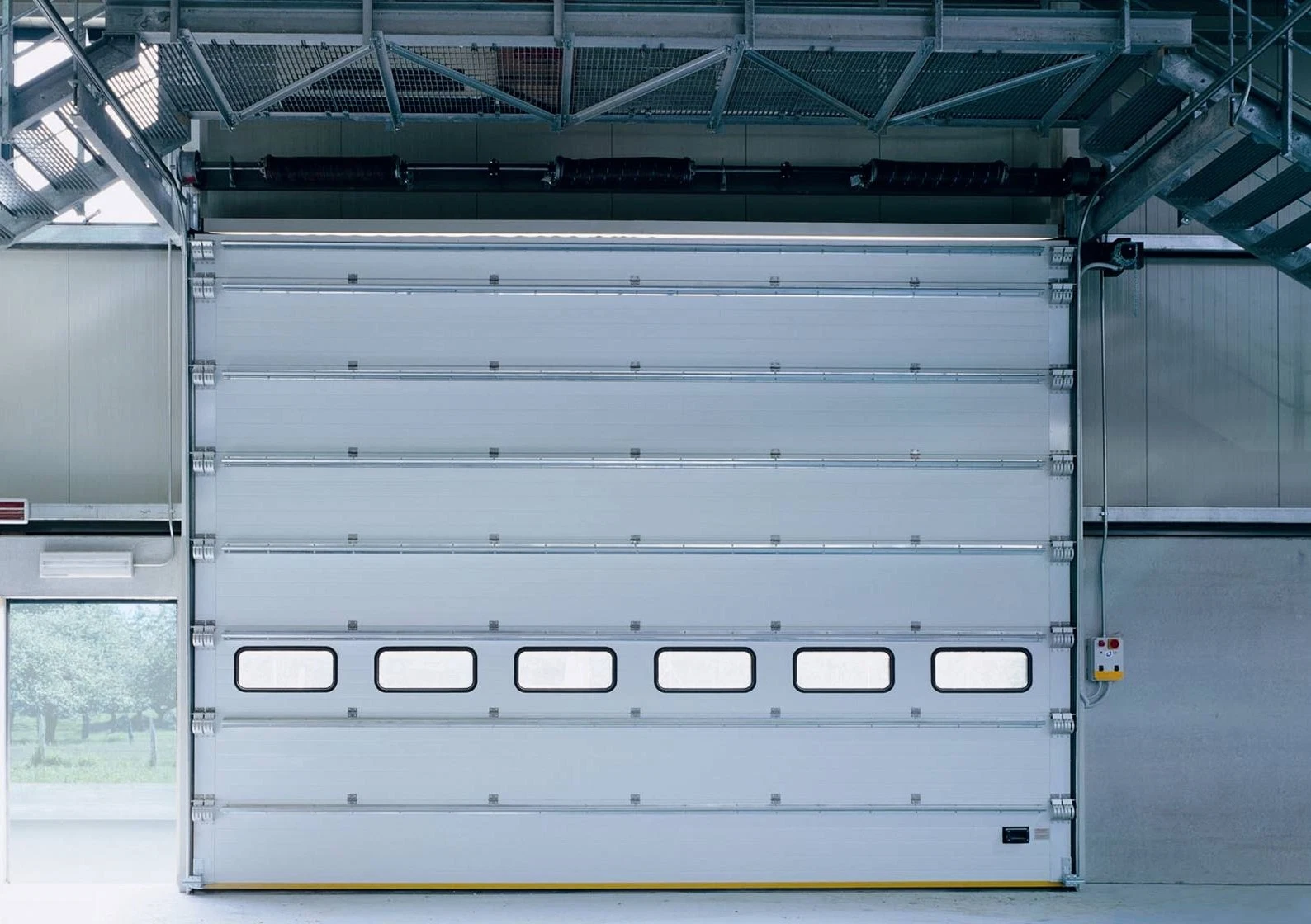 Exterior Industrial Lift Vertical Rolling Shutter Auto Gate Stainless Steel Sandwich Panel Auto Control Overhead Sectional Garage Sliding Door