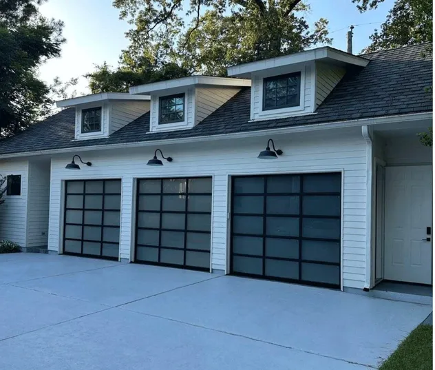 Garage Door Feature 3