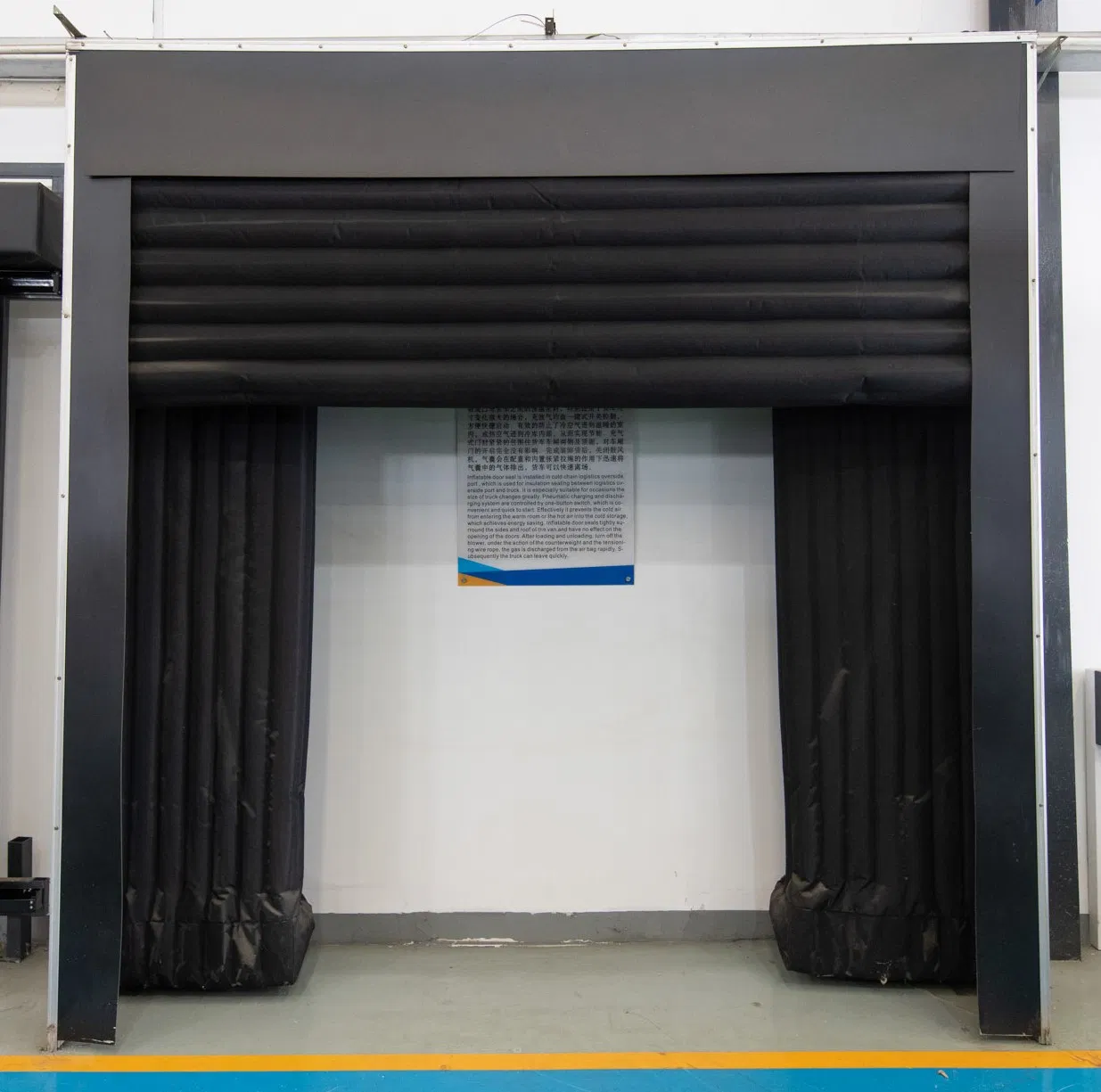 Industrial Warehouse Cold Room Retractable Cold Storage Polyster Industry Logistic Truck Container Loading Bay Inflatable Door Shelter Dock Seal
