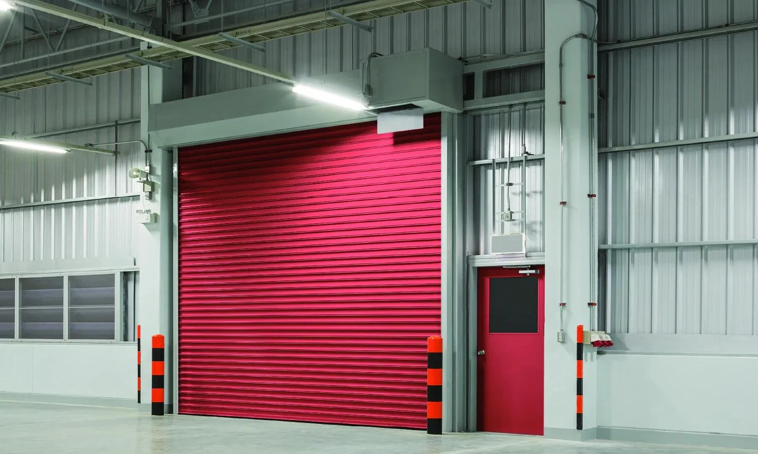 Cheap Aluminum Steel PU Foam Sandwich Panel Insulated Automatic Sectional Overhead Roller Garage Door