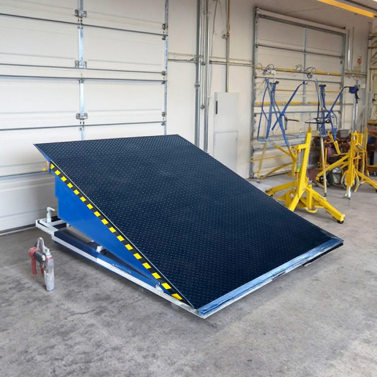 High Strength Industrial Container Hydraulic Unit Dock Leveler with 40mm Telescopic Lip for Truck