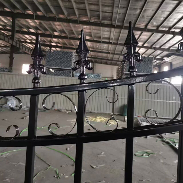 Custom Double Swing Decorative Wrought Iron Gates for Driveways