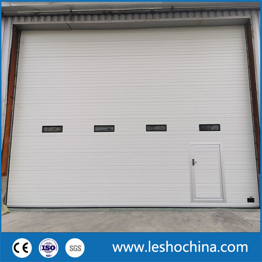 Big Door Opening Size Wind Resistant Industrial Lift Overhead Sectional Sliding Door PU Foam Insulated Vertical High Lifting Gate for Factory Warehouse