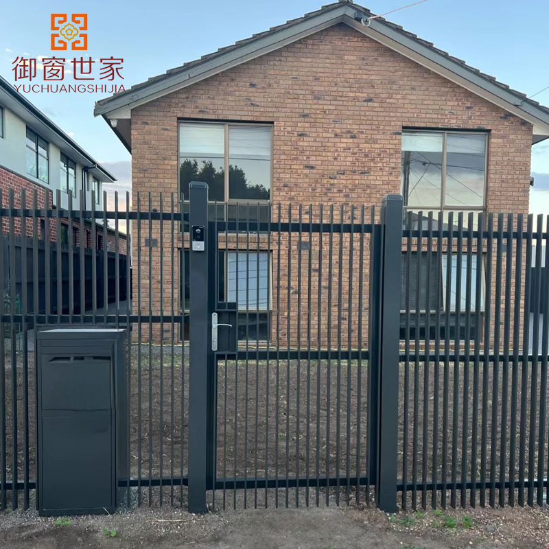 China Modern Aluminum Solution Gate Driveway Double Wrought Aluminum Swing Iron Door