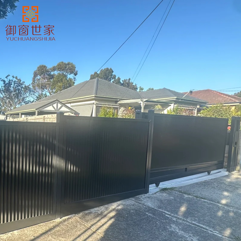 China Modern Aluminum Solution Gate Driveway Double Wrought Aluminum Swing Iron Door