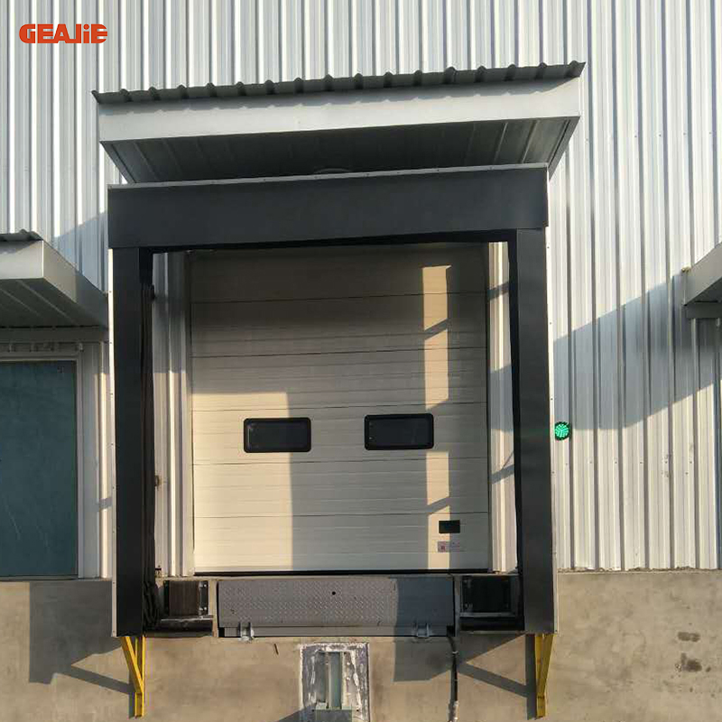 Custom Made Industrial Stationary Fixed Unloading Bay Inflatable Dock Seal