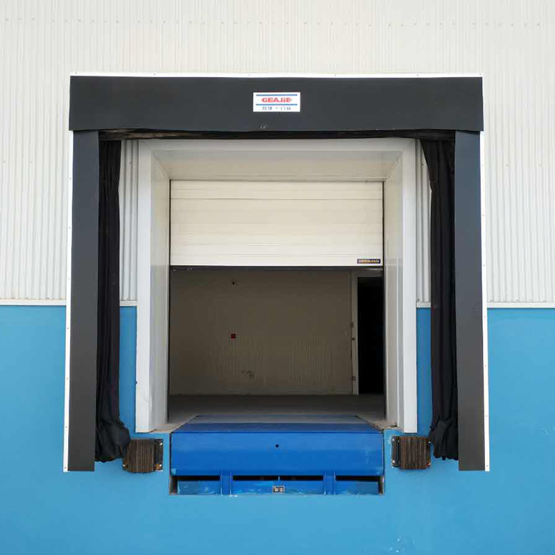 Custom Made Industrial Stationary Fixed Unloading Bay Inflatable Dock Seal