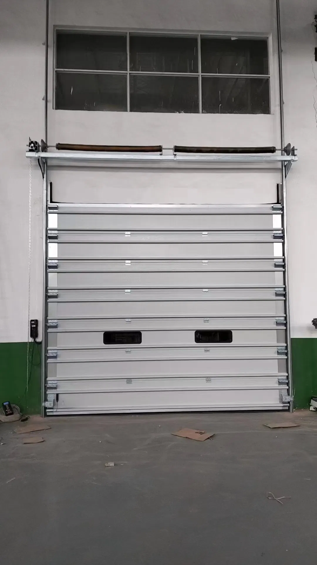 Customized Size40mm/ 50mm Sandwich Construction Steel PU Foam Steel Insulation Sectional Vertical Lift Overhead Automatic Industrial Doors