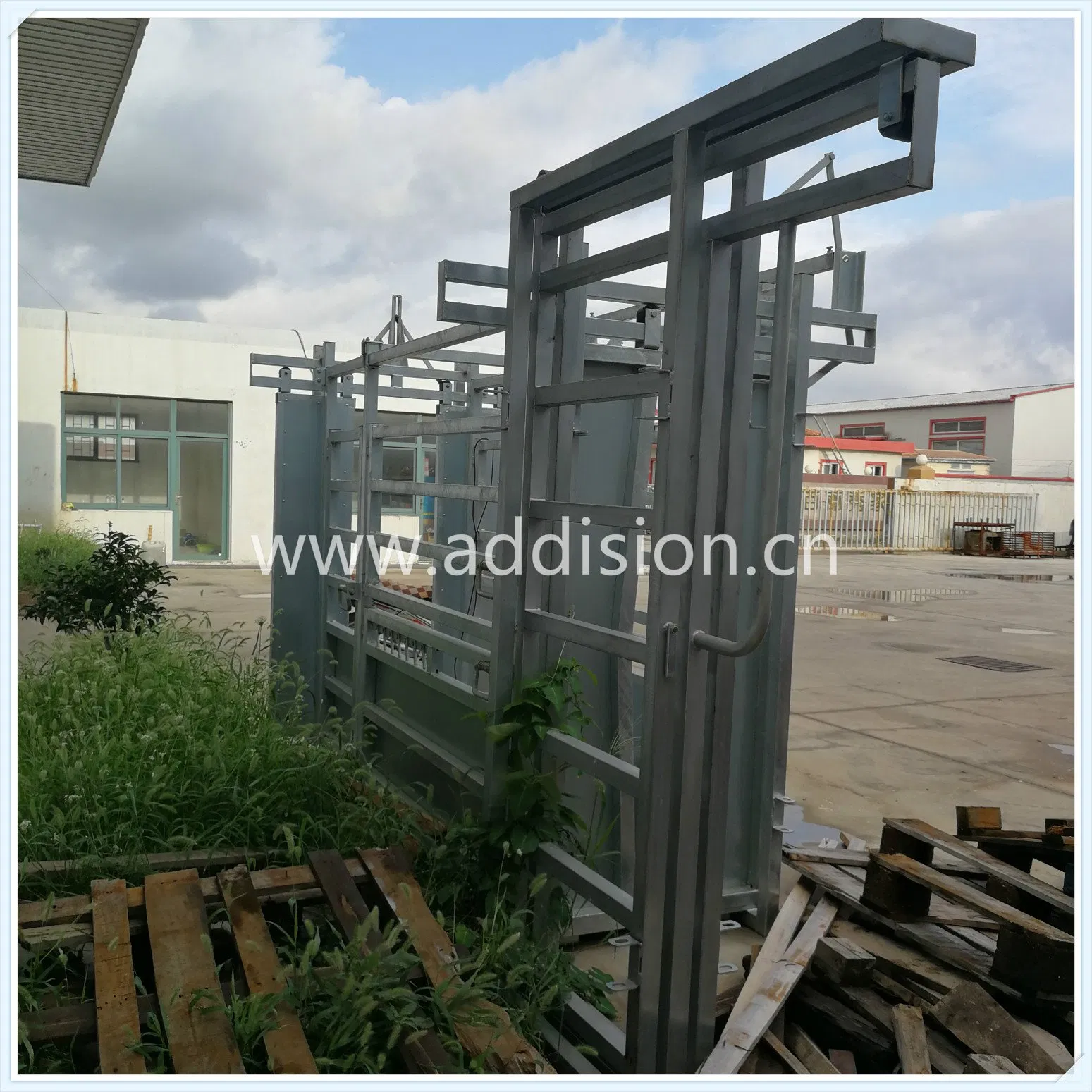 Steel/Aluminium/Wrought Iron Railing Handrail Temporary Fencing Fence / Swing Gate Driveway Gate Cattle Sliding Farm Gate