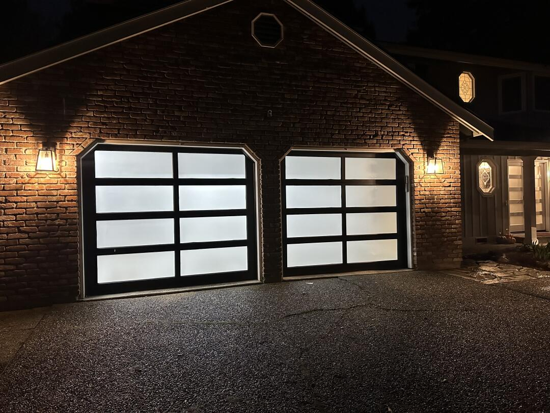Custom Panoramic Garage Door Frameless Full View Design with Thermal Broken Aluminum Alloy