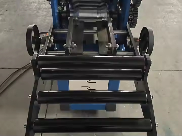 China Automatic S Type Roll up Metal Shutter Steel Fire Rated Door Frame Rolling Making Forming Making Machine