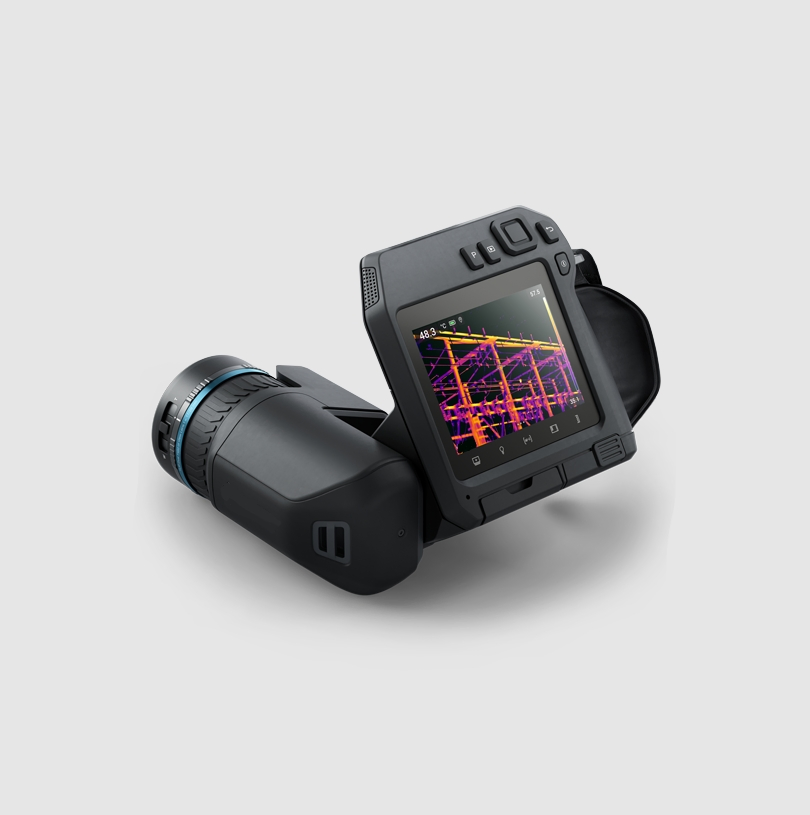 High-Precision Thermal Imaging Camera for Scientific Applications